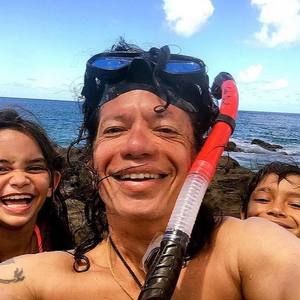 Meet your Posher, Aina